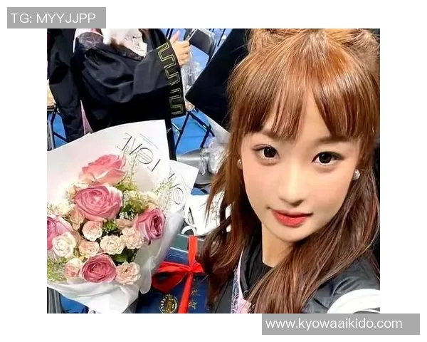 韩乔生点评杨瀚森情商高女友与利拉德孩子亲密互动引关注